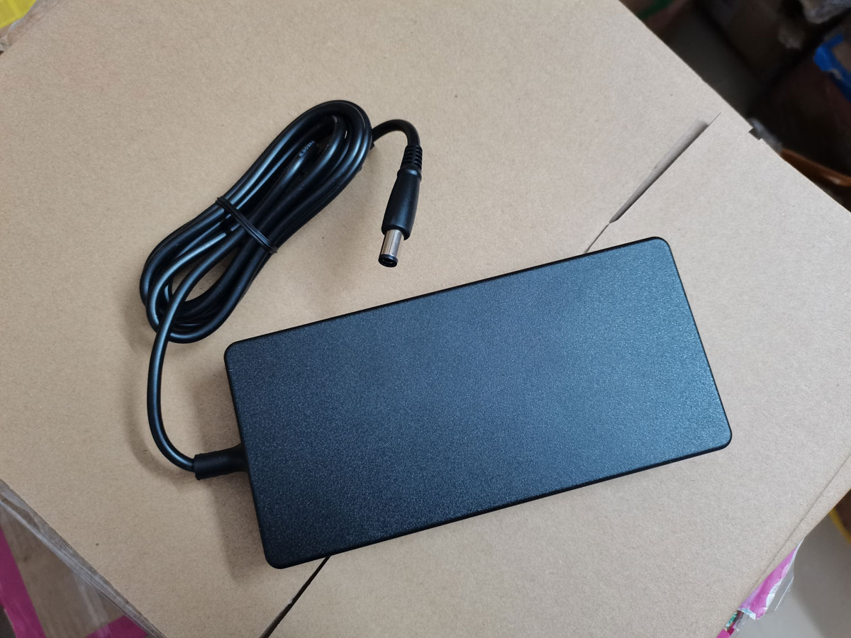 NEW Genuine Slim FSP 19.5V 11. - огляд і ціна Pc Gaming Asus