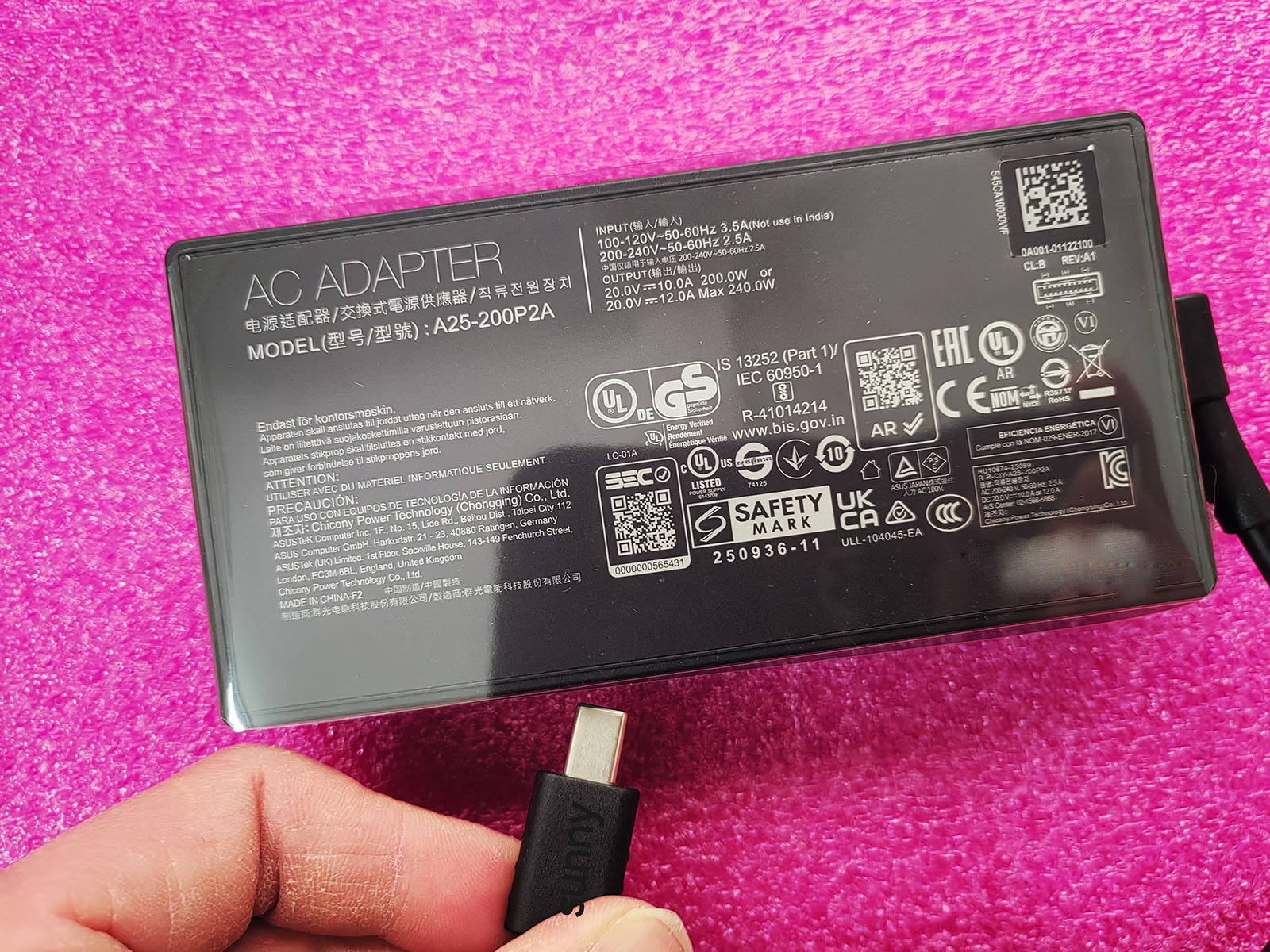 NEW OEM A25-200P2A Rectangle C - огляд і ціна Pc Gaming Asus